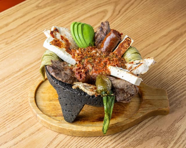 Molcajete Regular.