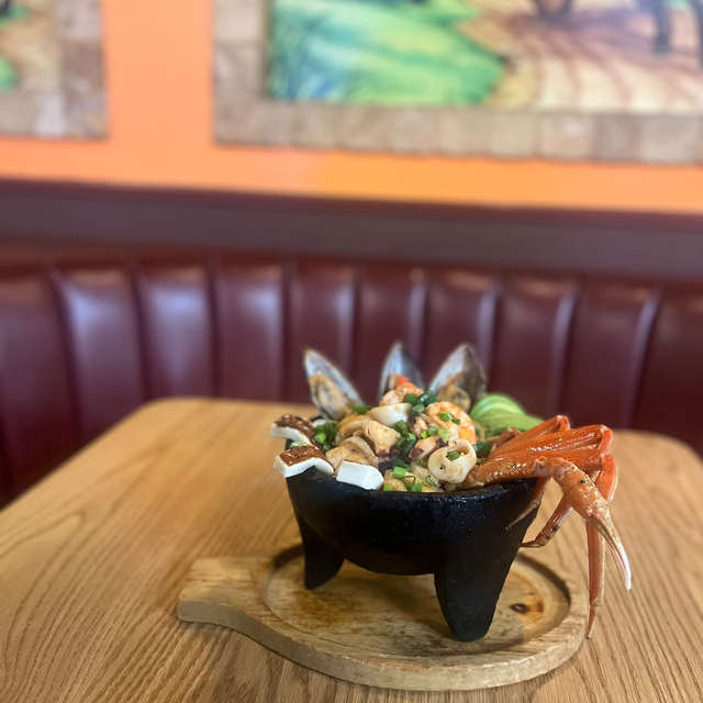 Molcajete de Mariscos.